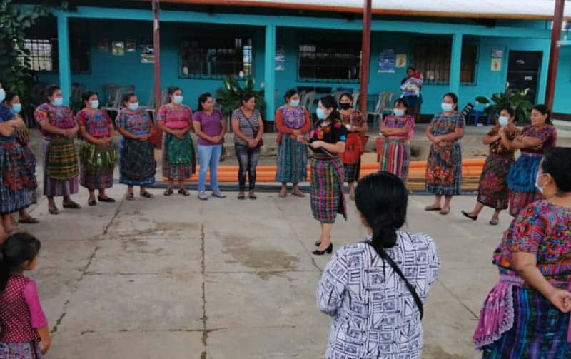 «Comunidades en Desarrollo» busca la formación de mujeres y líderes comunitarios