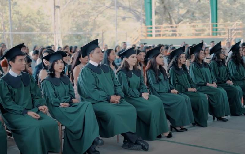 Promotion XVI | Colegio Privado Enrique Novella Alvarado (ENA)