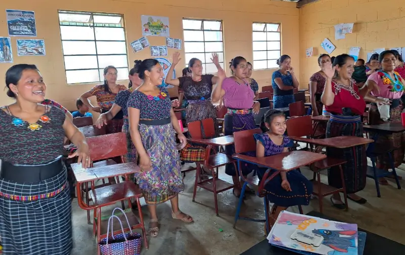 Cimentando las Bases: School for Parents Addresses Child Nutrition