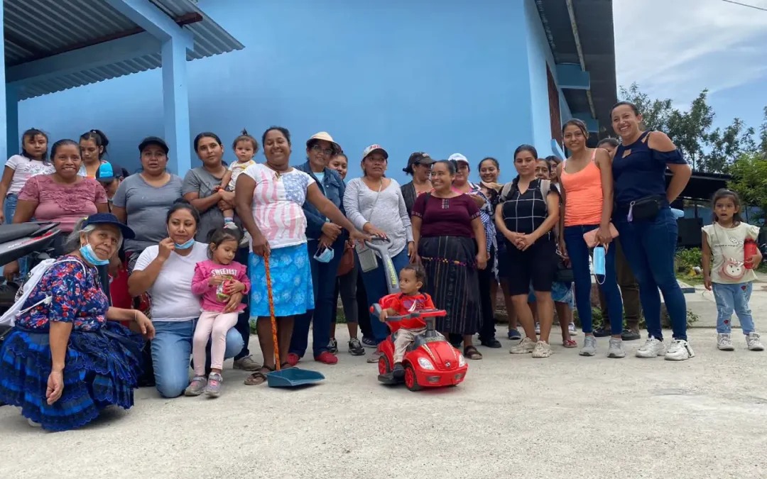 Tren de Limpieza en Sanarate liderado por el programa Mejores Familias